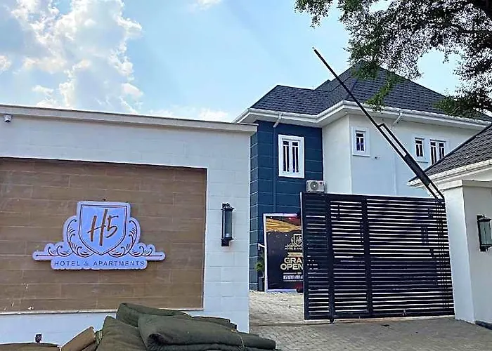 H5 Hotel And Apartments